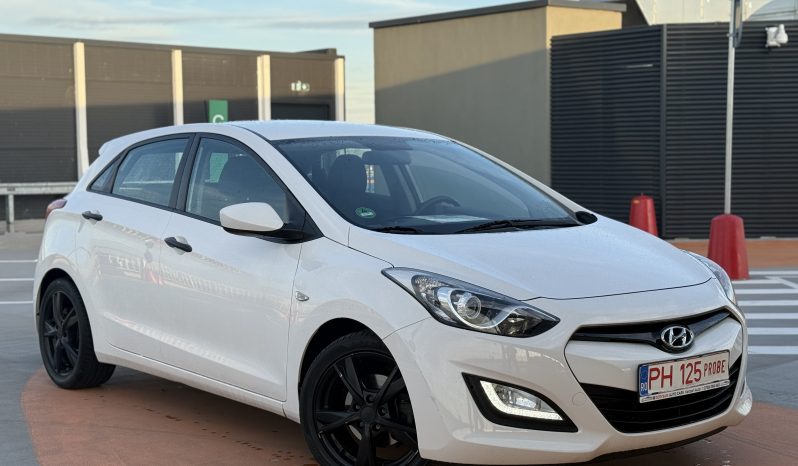 
								HYUNDAI I30 I-Drive Cool full									