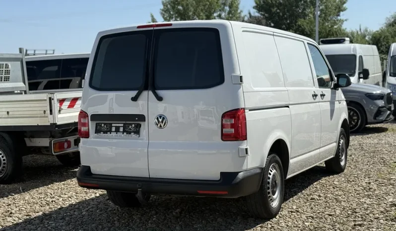 
								Volkswagen Transporter T6 full									