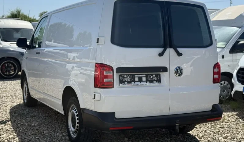 
								Volkswagen Transporter T6 full									