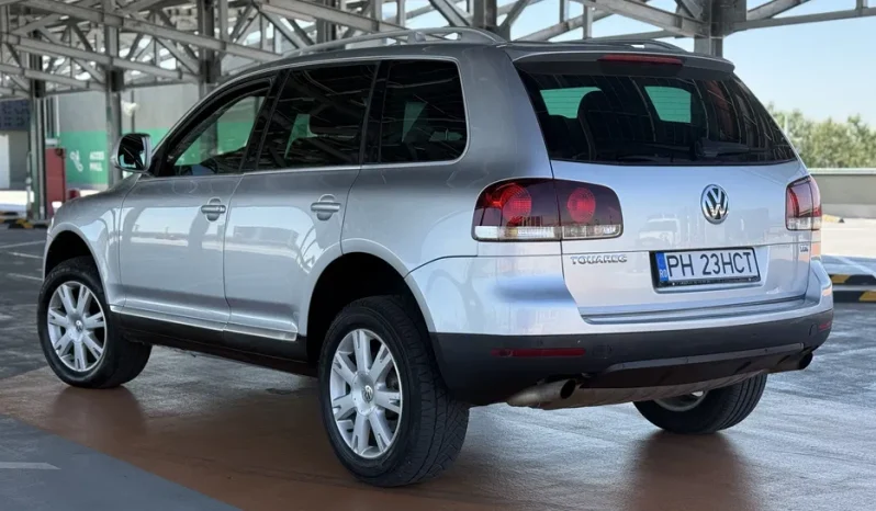 
								Volkswagen Touareg full									