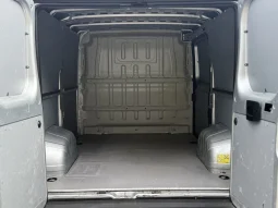 
										Citroen jumper full									