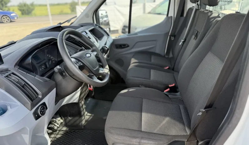 
								Ford Transit full									