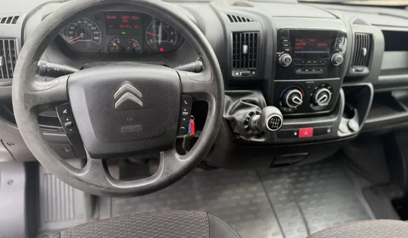 
								Citroen jumper full									