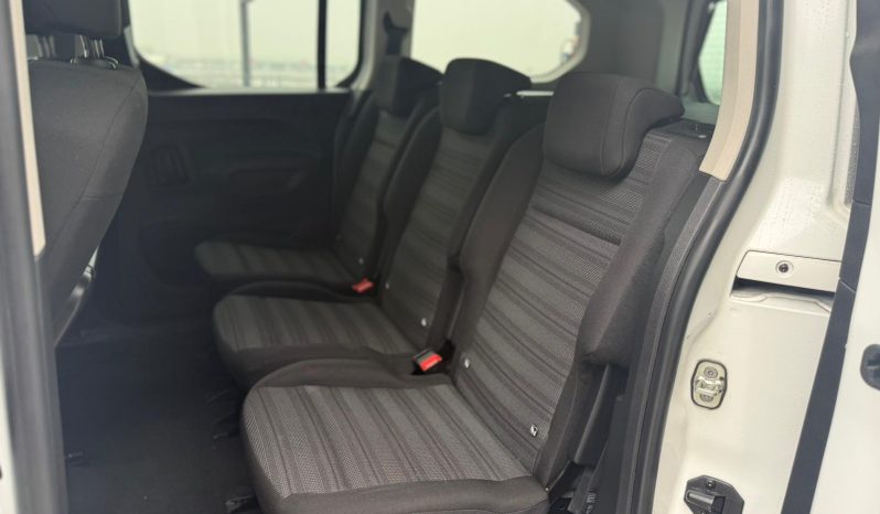 
								Opel Combo XL LIFE Elegance full									