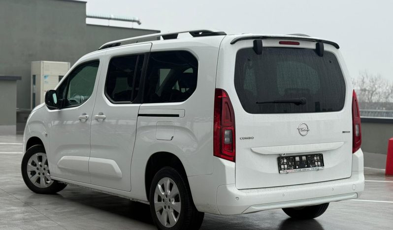 
								Opel Combo XL LIFE Elegance full									