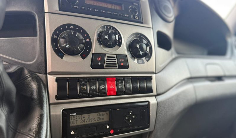 
								Iveco Daily 40C18 3.0HPI 180CP full									