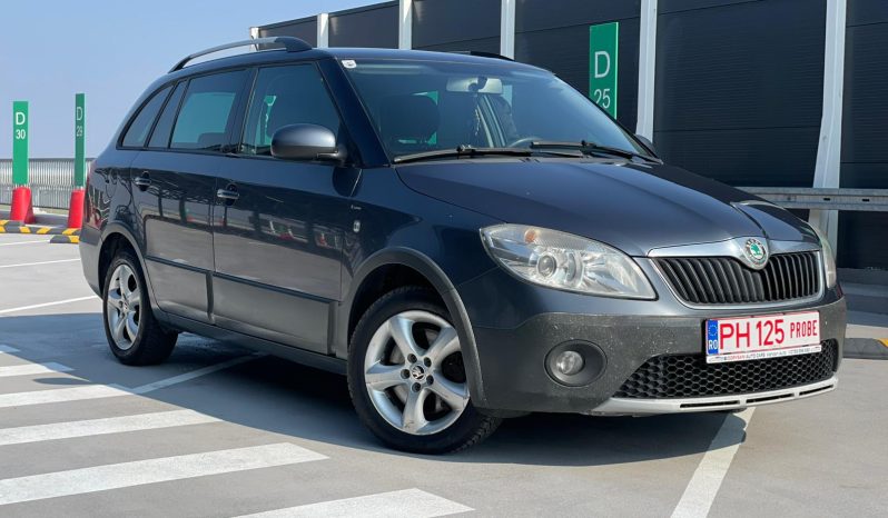 
								Skoda Fabia Scout 1.6 TDI full									