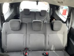 
										Dacia Lodgy full									