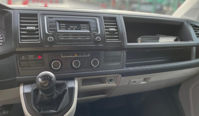 
								Volkswagen Transporter T6 full									