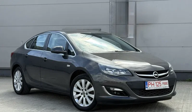 
								Opel Astra Sedan full									