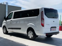 Ford Transit Custom L2H1 8 LOCURI