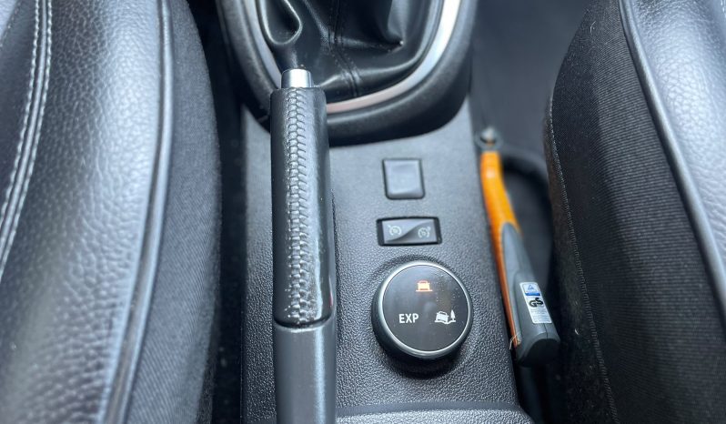 
								Renault Captur full									