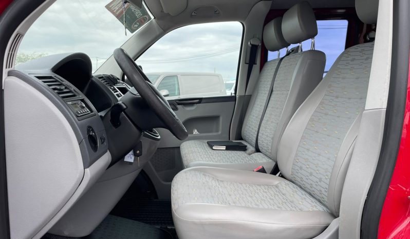 
								Volkswagen Transporter Dokka 4Motion full									