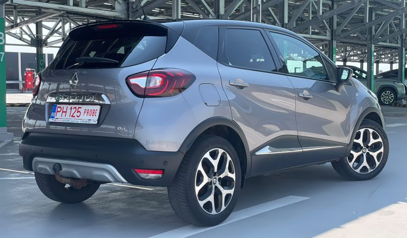 
								Renault Captur full									